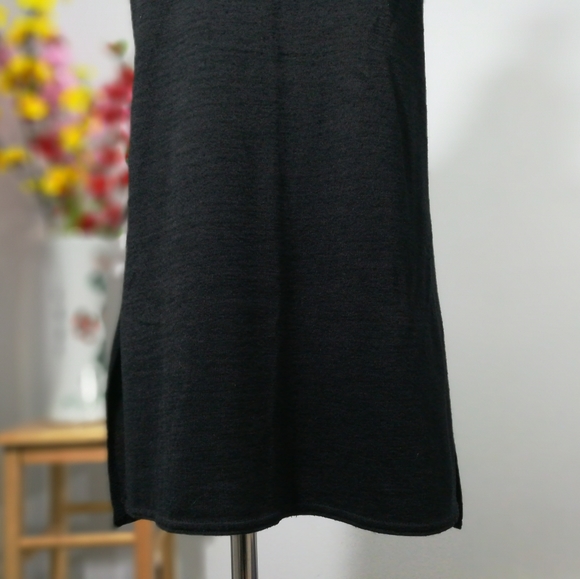 * Aritzia Wilfred Free Stretch Jersey Ornella Tank - Picture 4 of 16